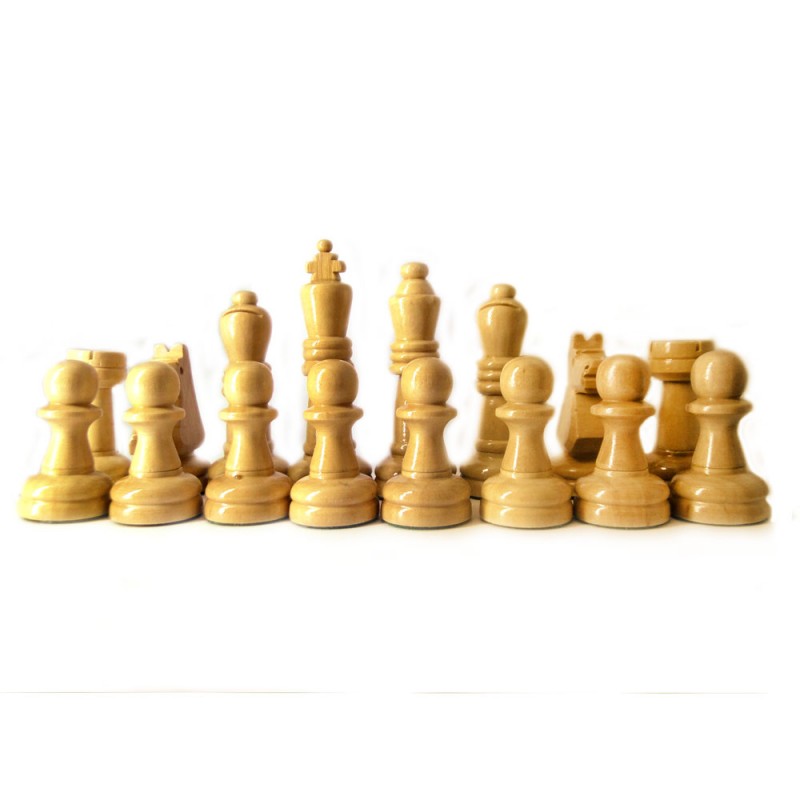 Xadrez do rei dourado na posição vencedora no cubo de madeira do jogo de  xadrez